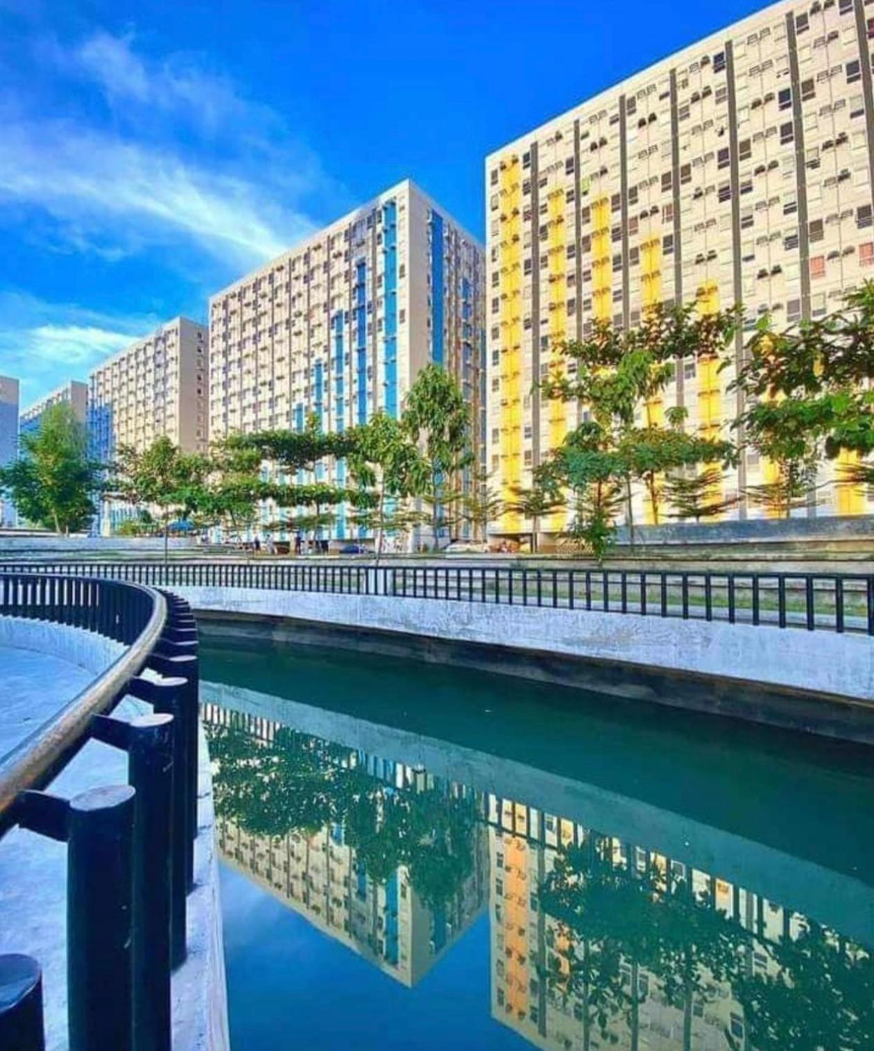 Pandora'S Nest Apartment Manila Bagian luar foto